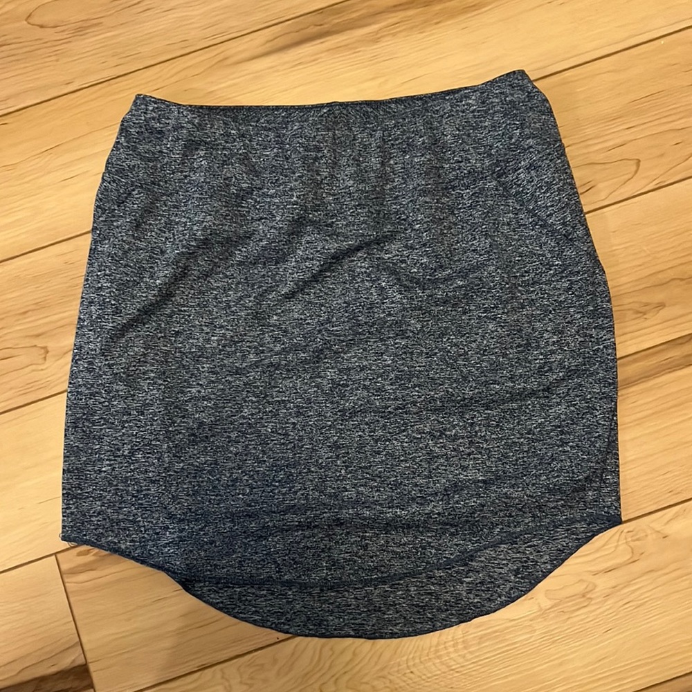 Oiselle skirt